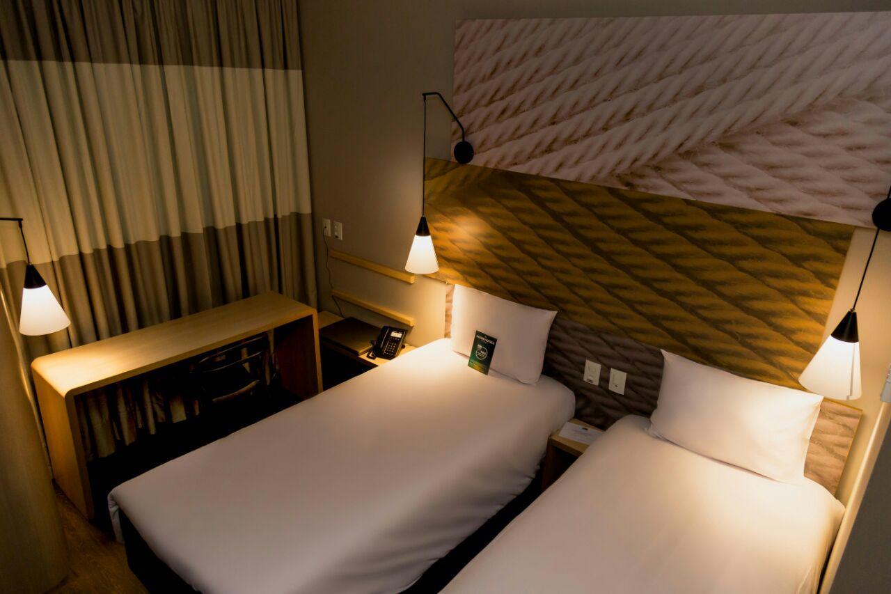 Ibis Lorena - Circuito Da Fe Екстер'єр фото